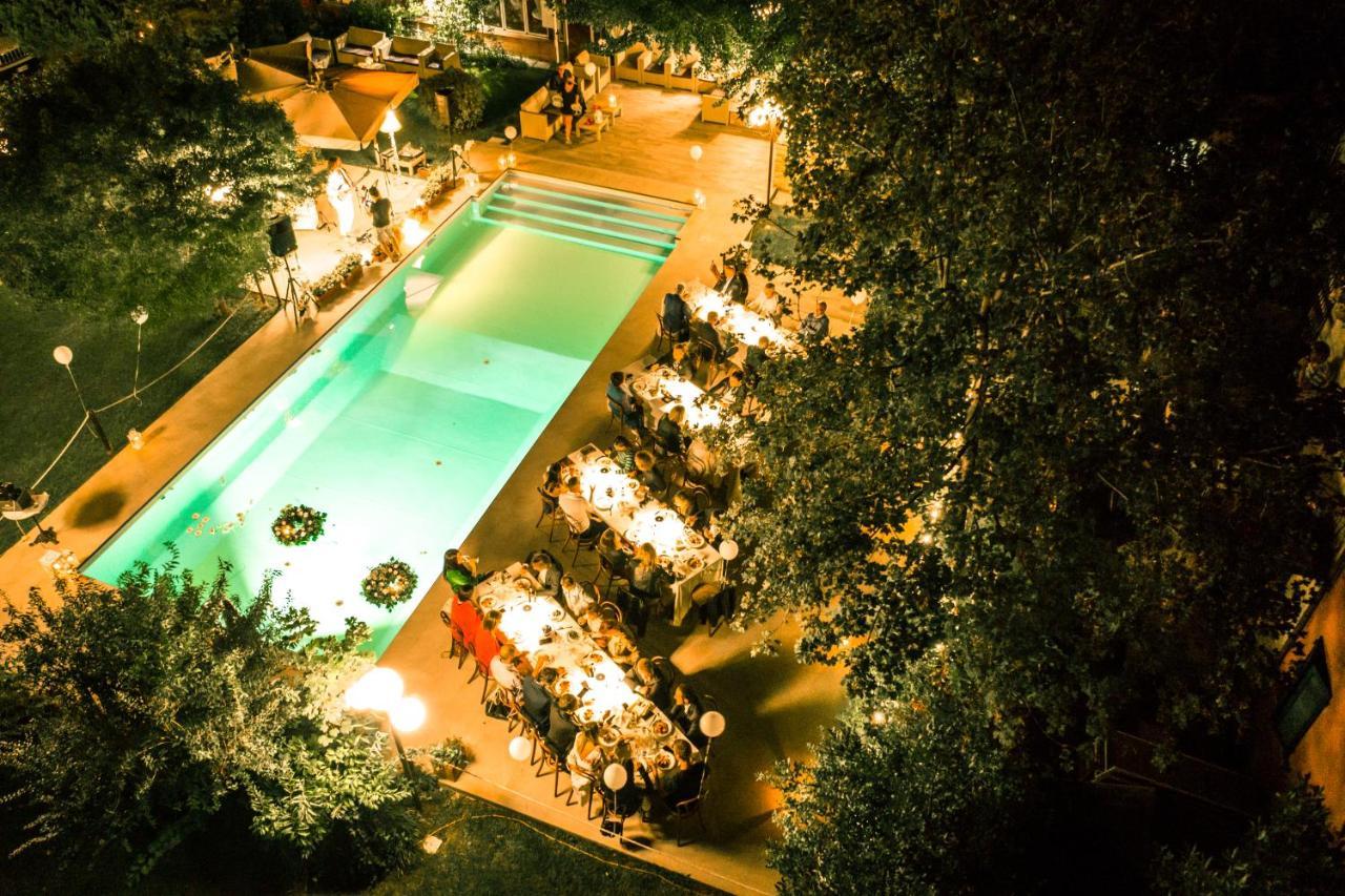 Hotel Milano Pool & Garden Salice Terme Zewnętrze zdjęcie
