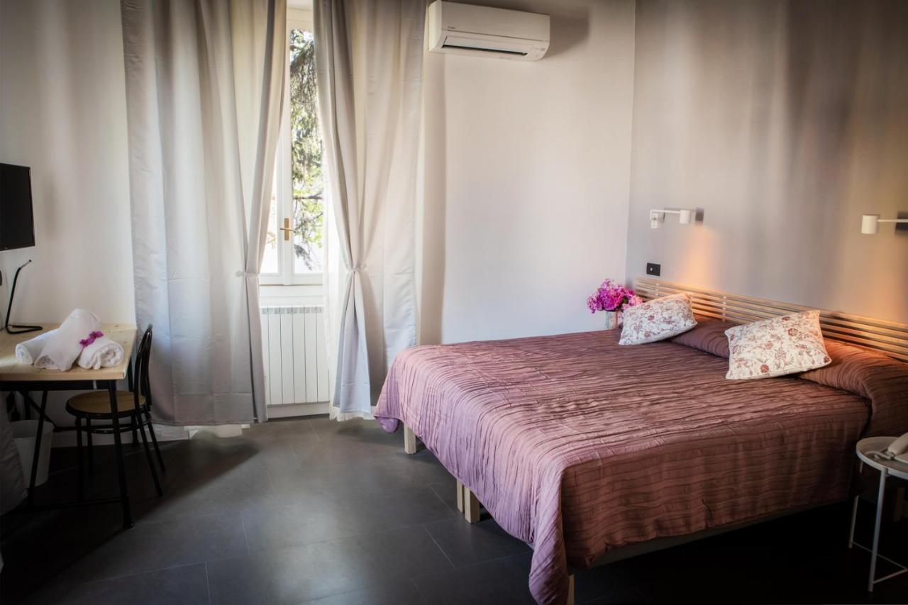 Hotel Milano Pool & Garden Salice Terme Zewnętrze zdjęcie